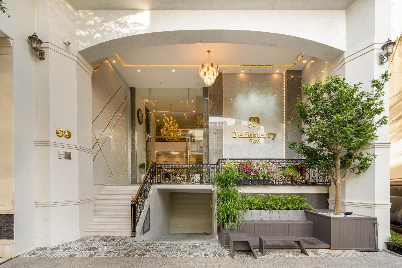 Bella Merry Hotel And Apartment 岘港 外观 照片