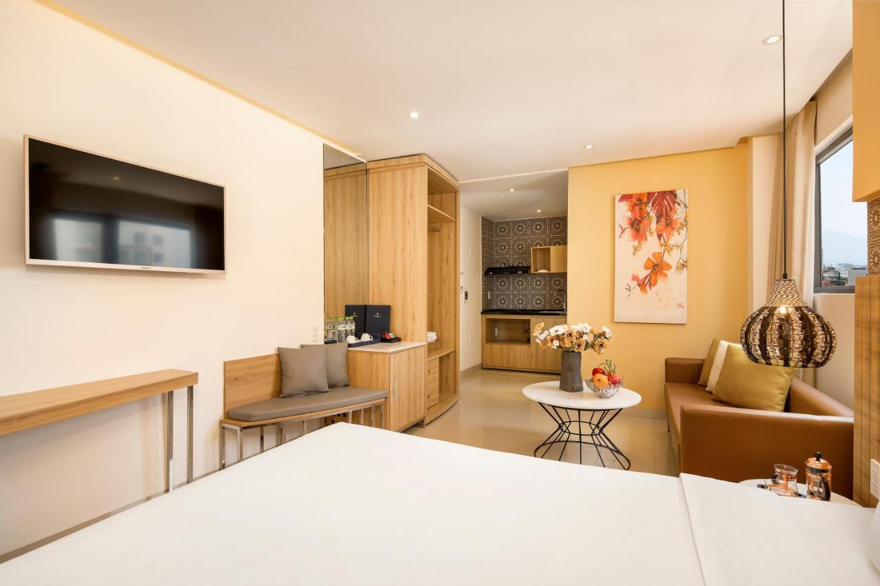 Bella Merry Hotel And Apartment 岘港 外观 照片