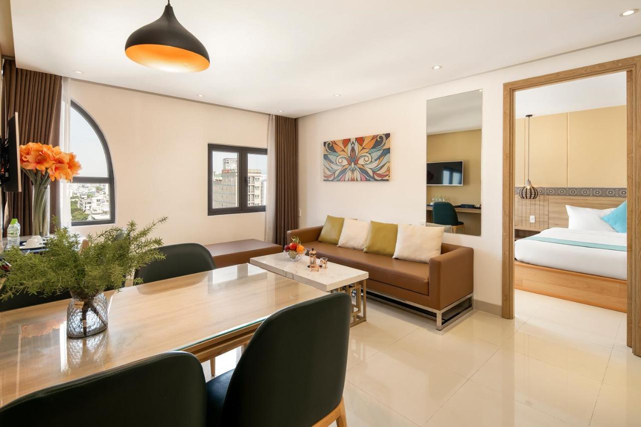 Bella Merry Hotel And Apartment 岘港 外观 照片